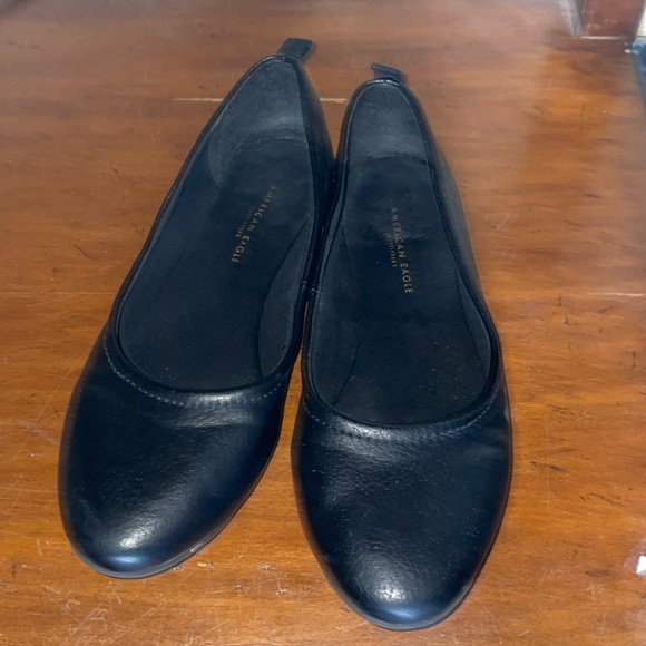 American Eagle Black Flats size 7 - Picture 1 of 3